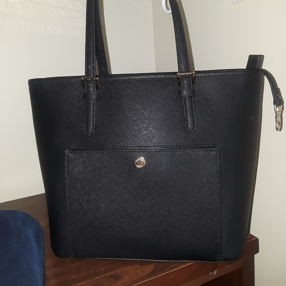 Michael kors top zip tote
